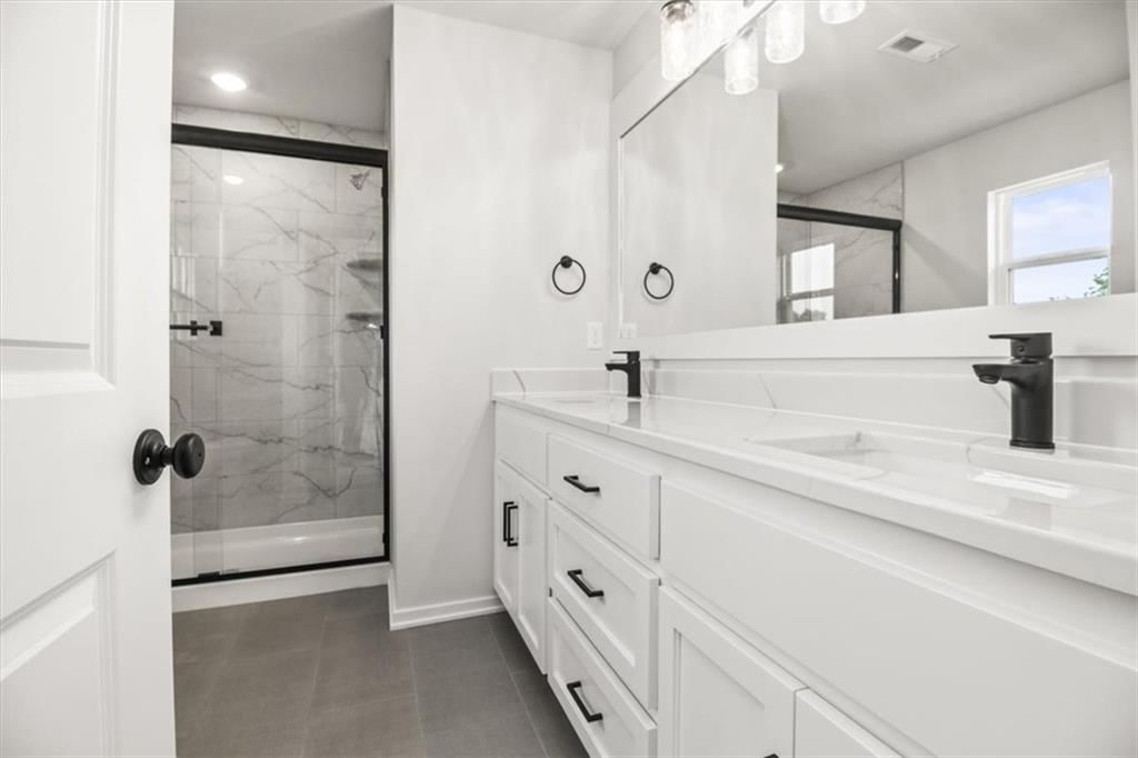 600 SW Valley Drive — photo 22