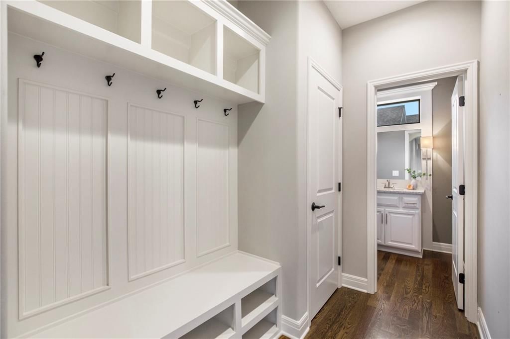 15801 Canterbury Street — photo 19