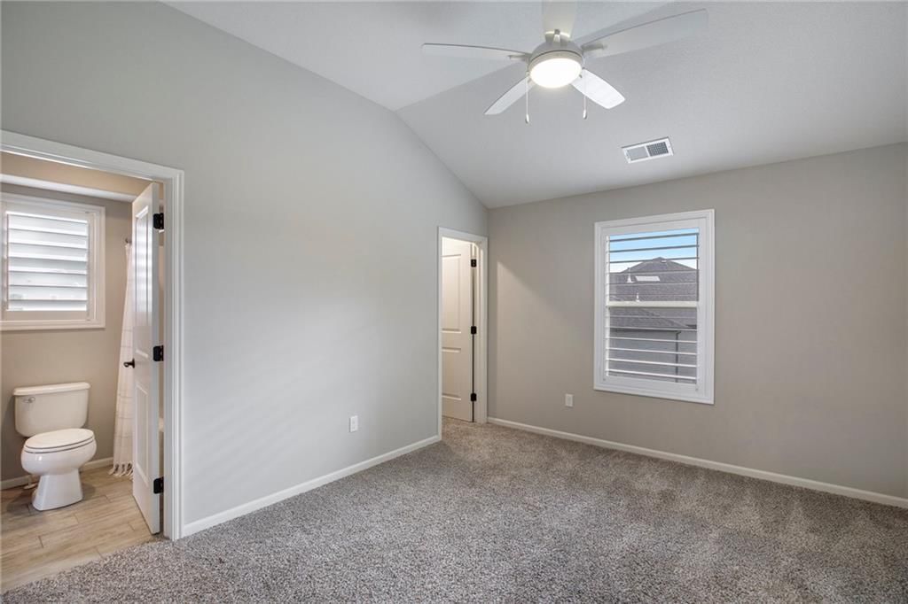 15801 Canterbury Street — photo 32