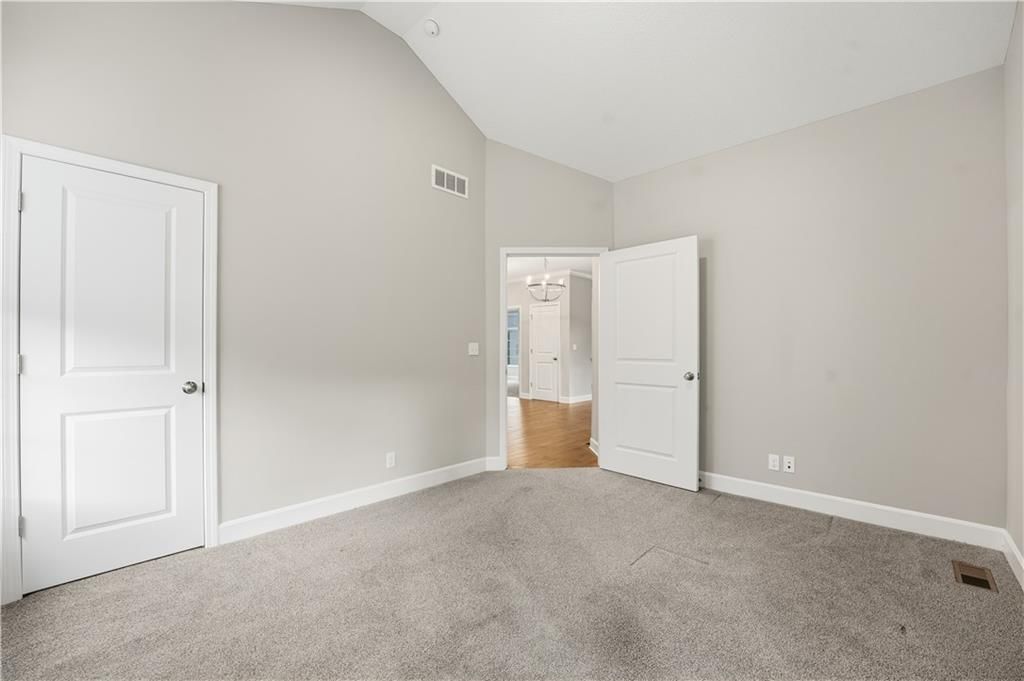 704 E 110th Terrace — photo 19