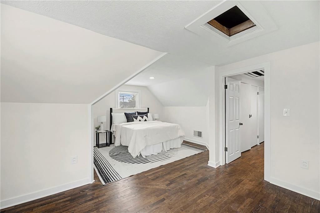 5312 W 58th Street — photo 17