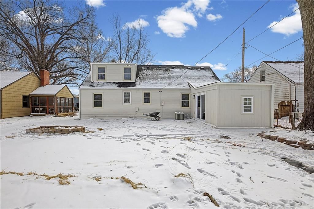 5312 W 58th Street — photo 41