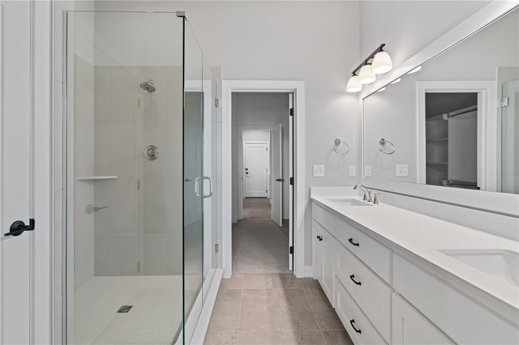8216 Aurora Street — photo 13