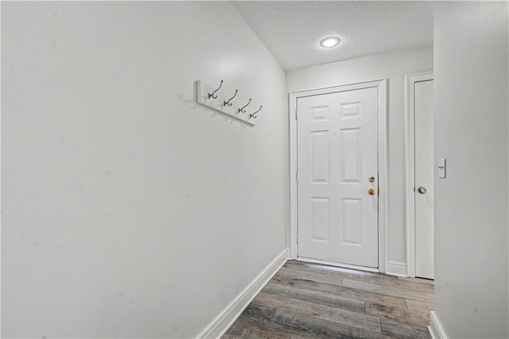 12844 W 110th Terrace — photo 3