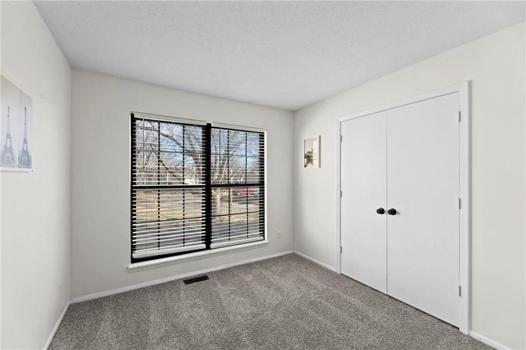 12316 W 107th Terrace — photo 23