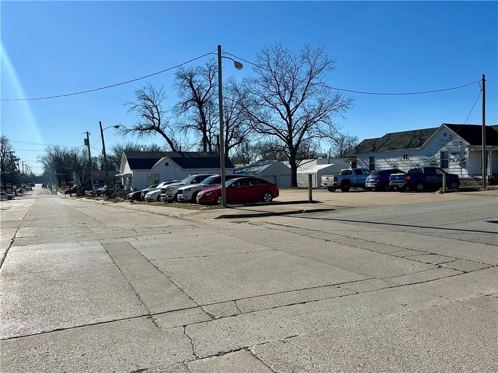 118 S Lynn Street — photo 3