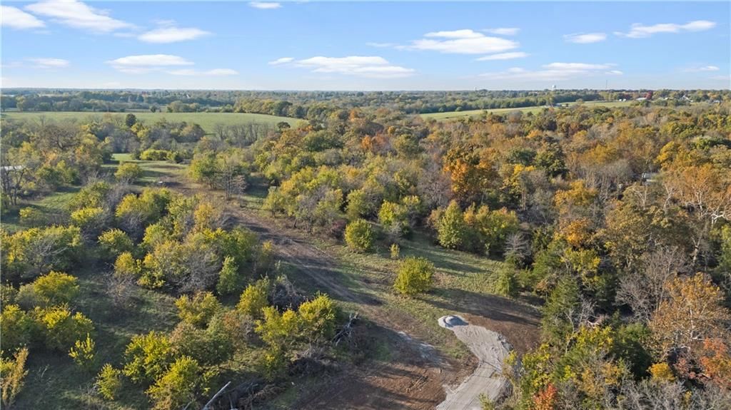 14908 S Miller Road, Lone Jack, MO