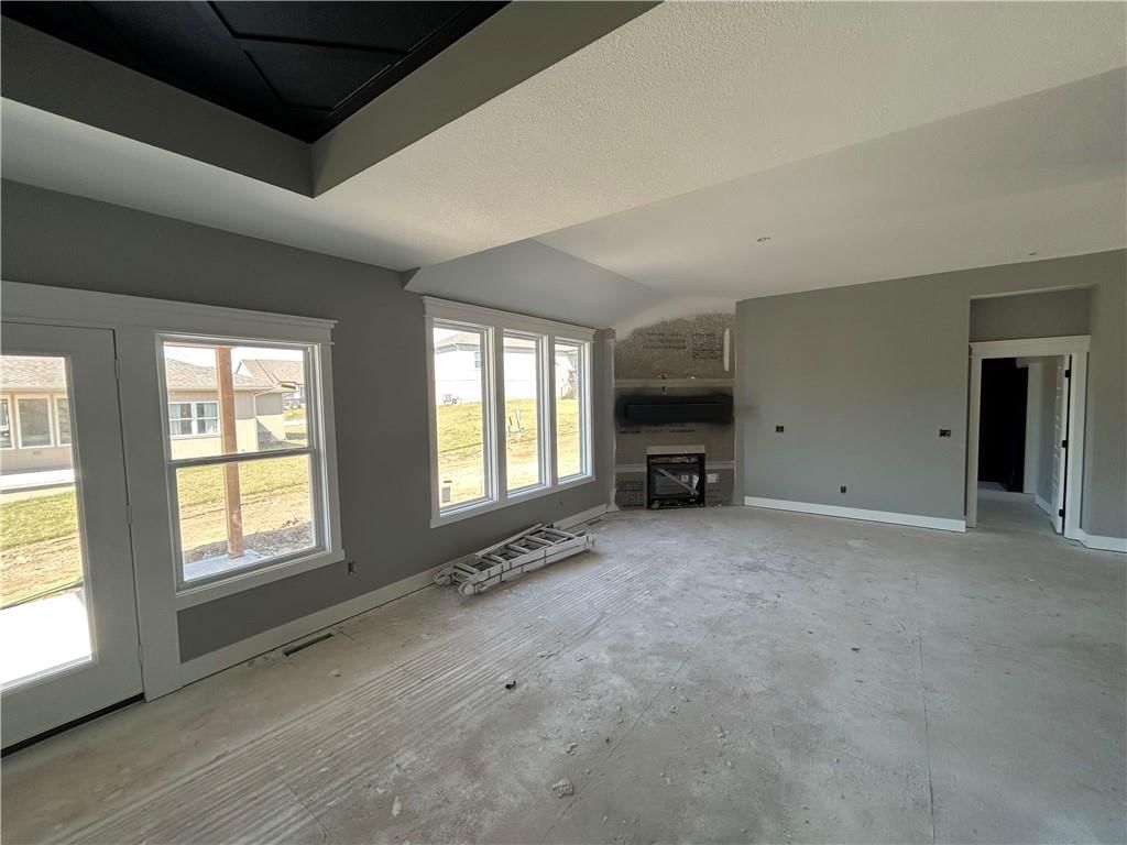 1903 Owen Drive — photo 3