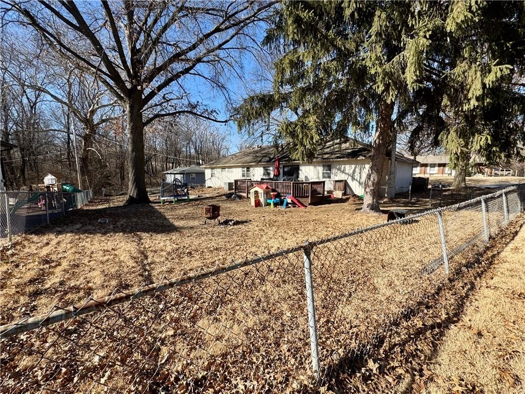 5727 Nogard Avenue — photo 7