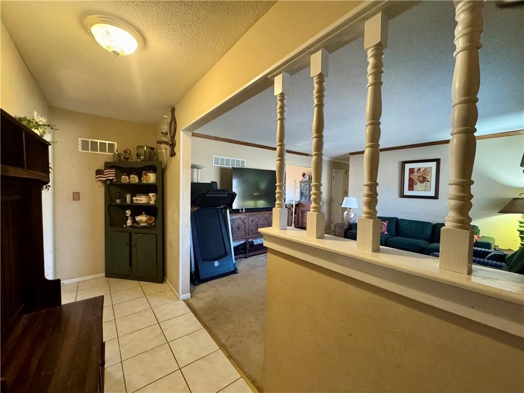 5727 Nogard Avenue — photo 8