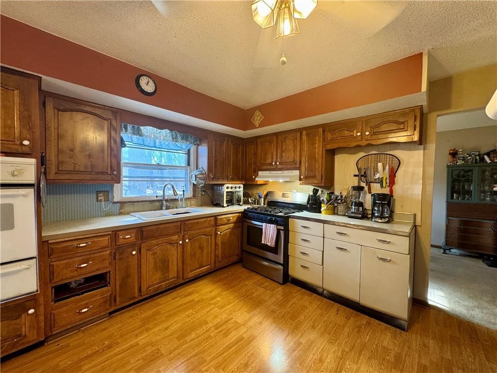 5727 Nogard Avenue — photo 13