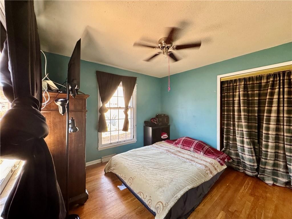 5727 Nogard Avenue — photo 24