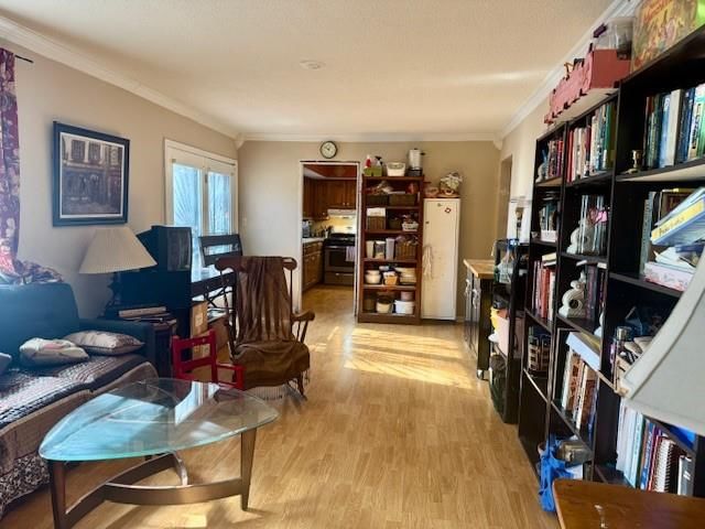5727 Nogard Avenue — photo 28