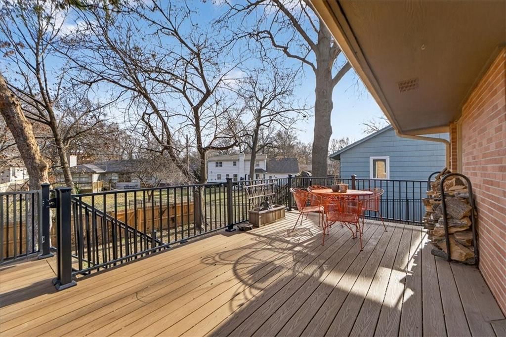 5239 Howe Drive — photo 14