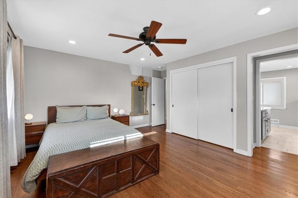 5239 Howe Drive — photo 17