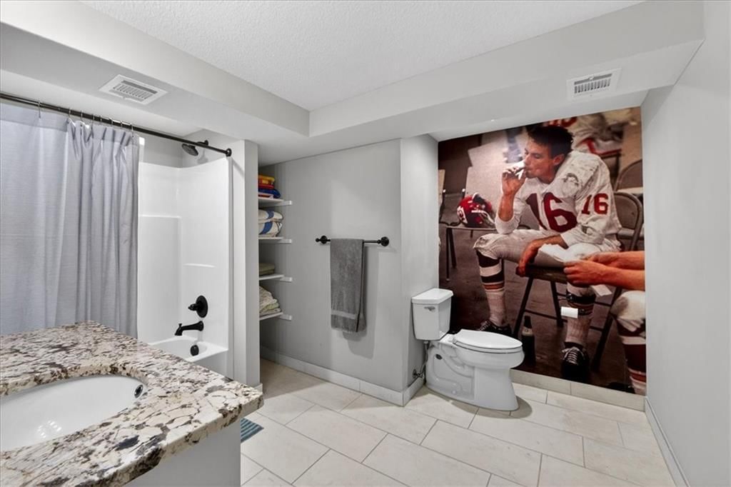 5239 Howe Drive — photo 24