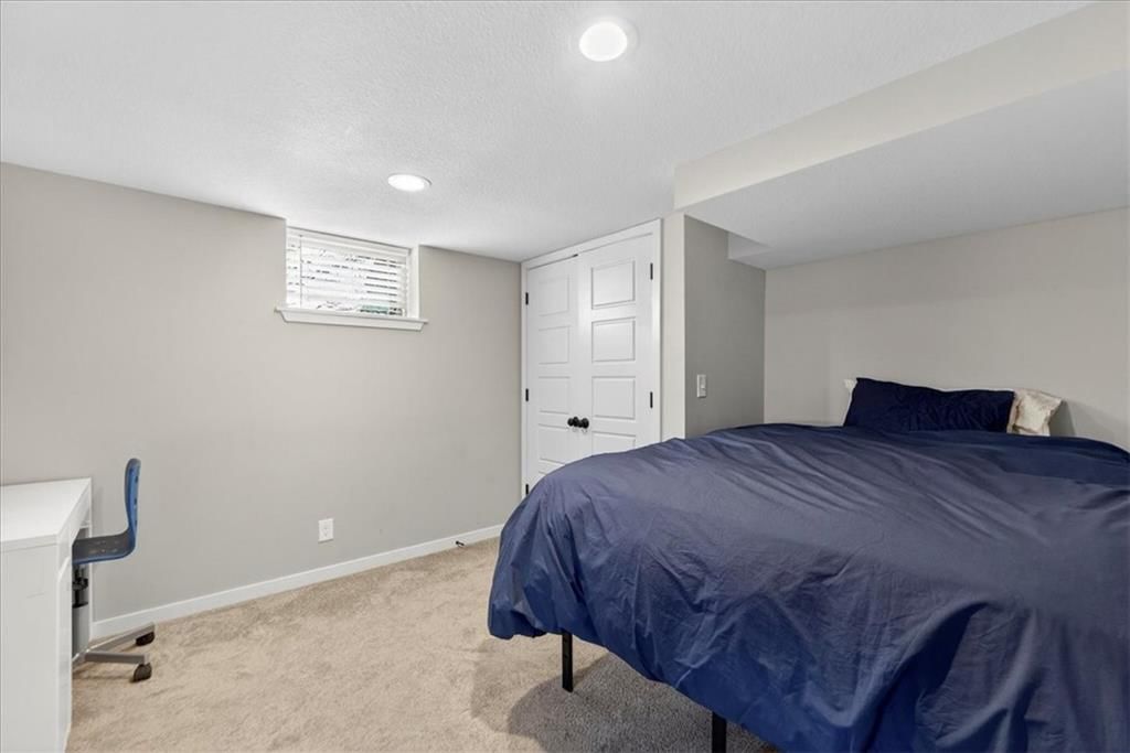 5239 Howe Drive — photo 25