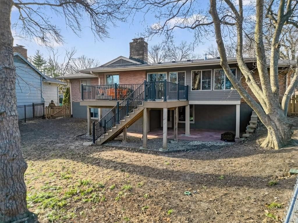 5239 Howe Drive — photo 27