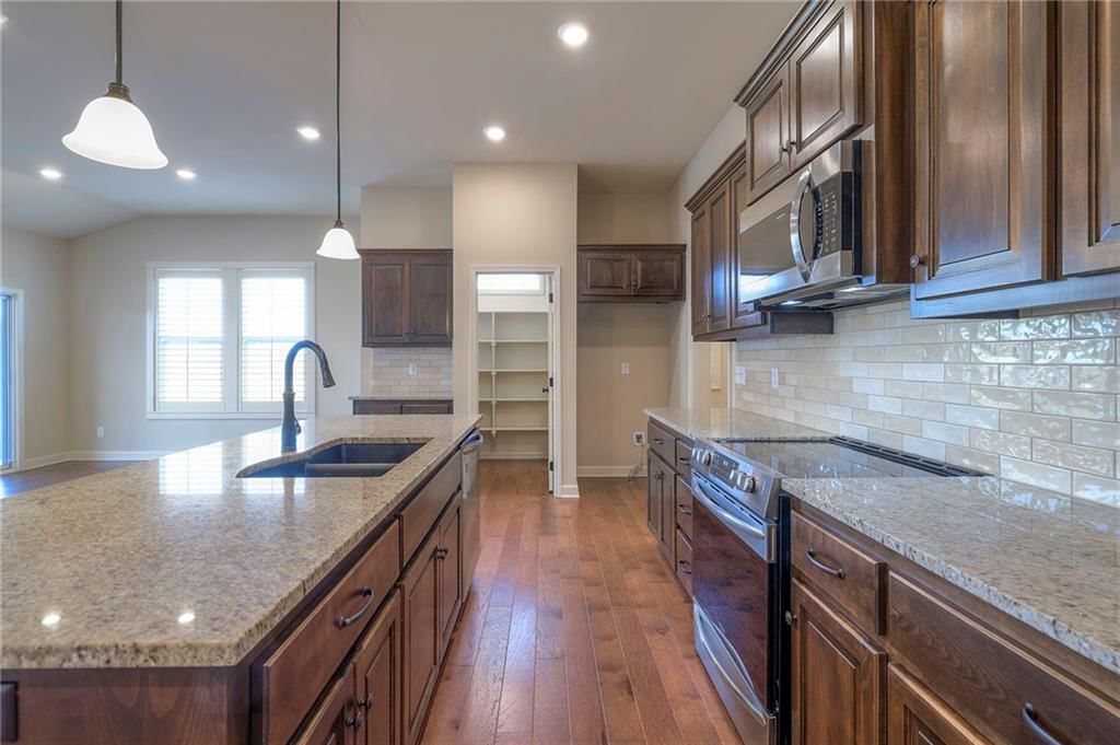 2926 SW Arboridge Drive — photo 10