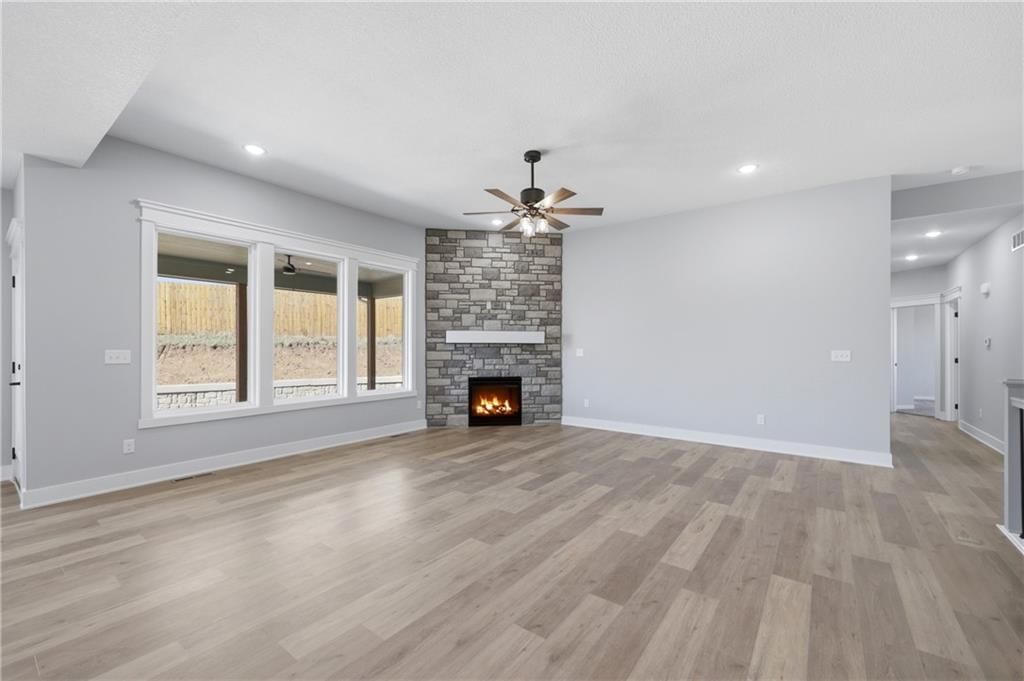 7905 Hoot Owl Street — photo 8
