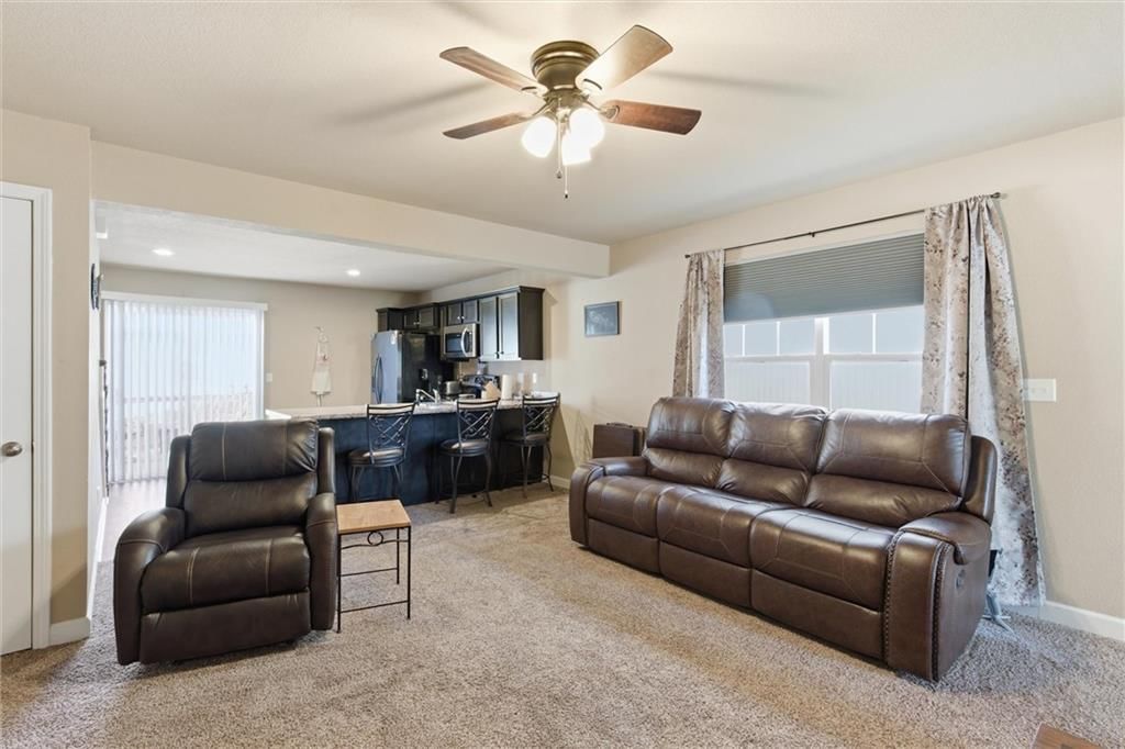 219 Pointe Lane — photo 4