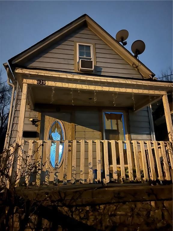 829 Reynolds Avenue, Kansas City, KS