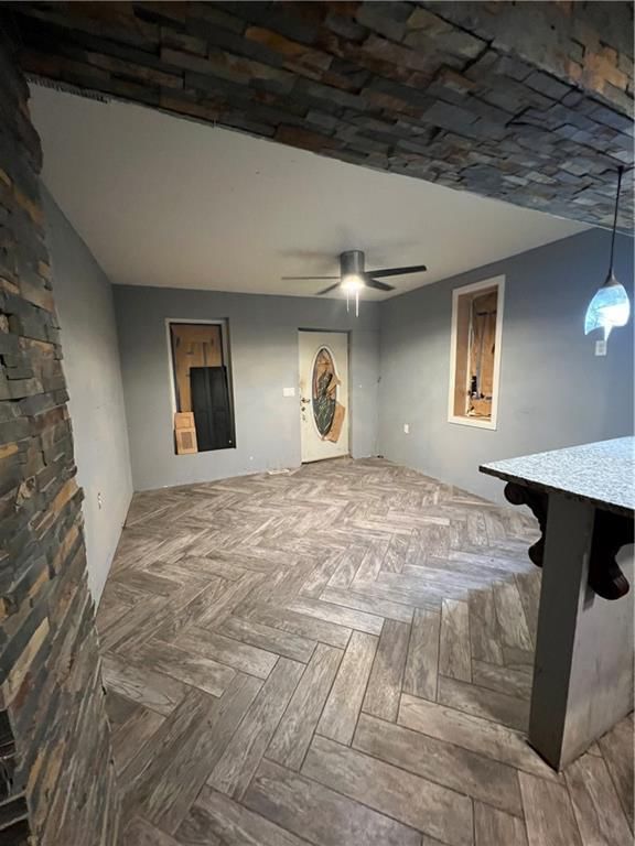 829 Reynolds Avenue — photo 2