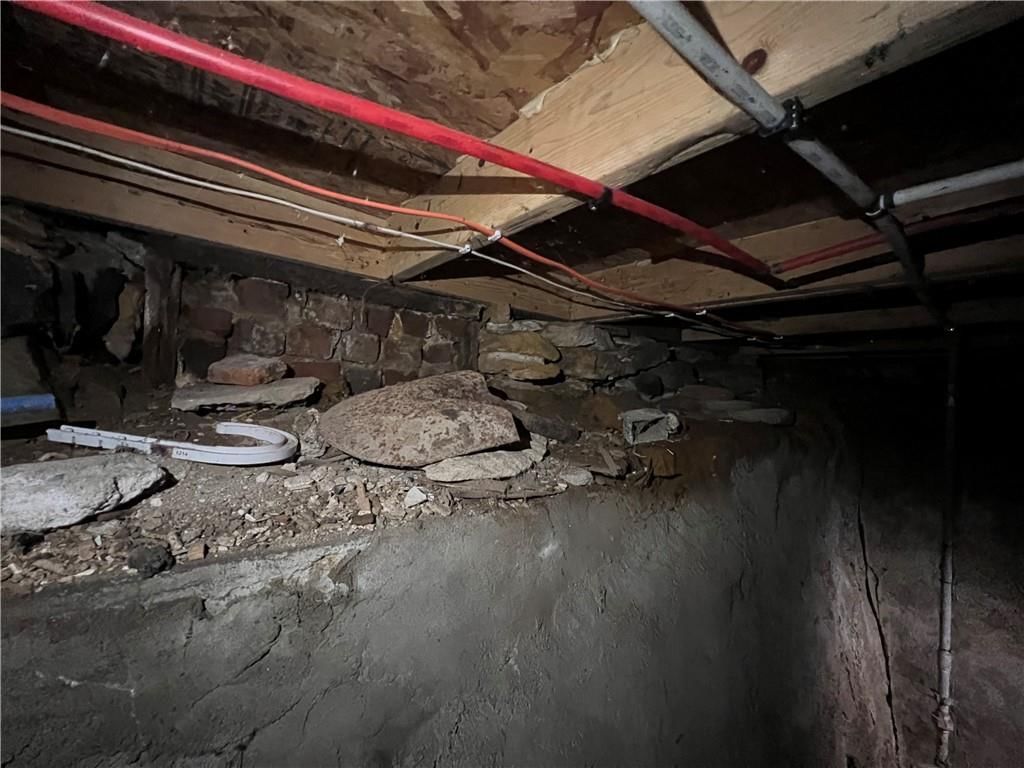 829 Reynolds Avenue — photo 13