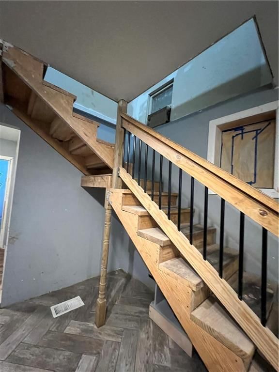 829 Reynolds Avenue — photo 14