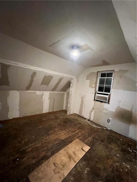 829 Reynolds Avenue — photo 19