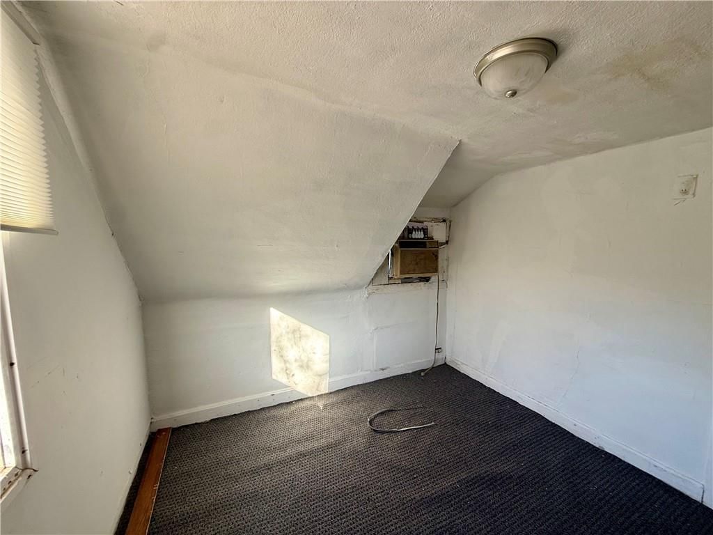 2335 Chelsea Avenue — photo 6