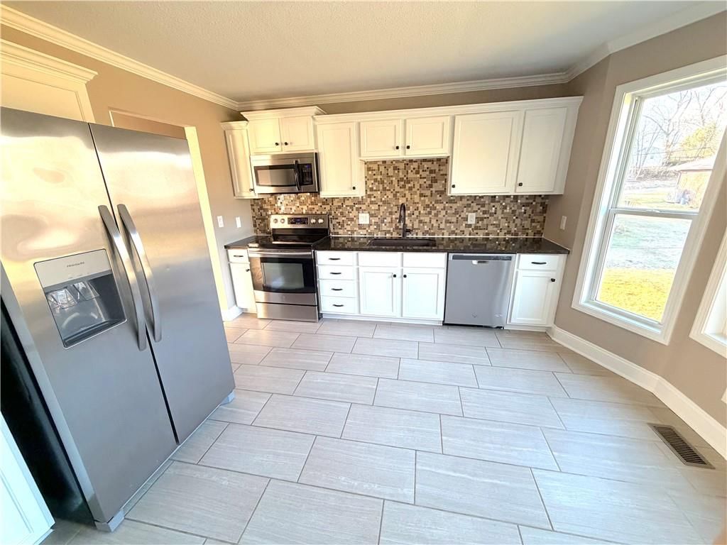 212 N 71st Street — photo 5