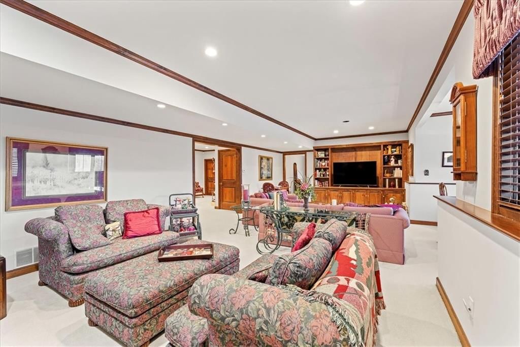 10580 S Glenview Lane — photo 43