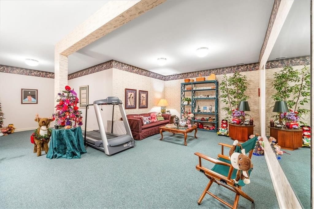 10580 S Glenview Lane — photo 46