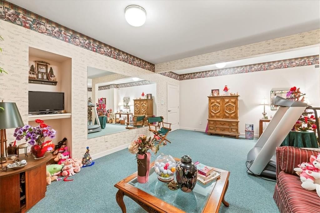 10580 S Glenview Lane — photo 47