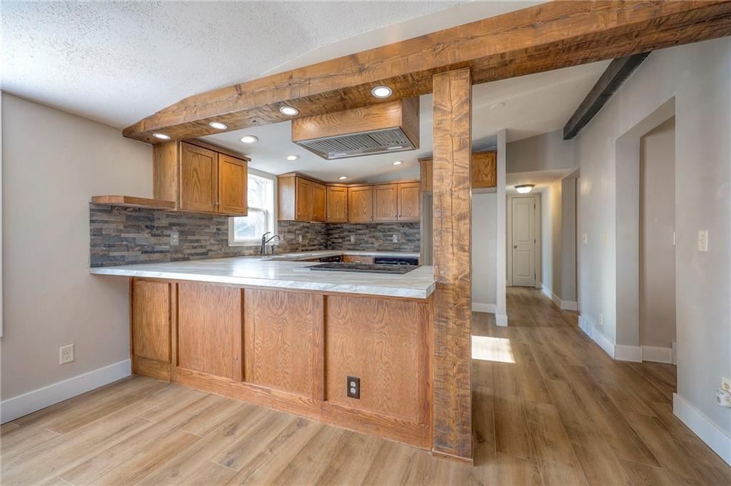 25 Newberry Drive — photo 9