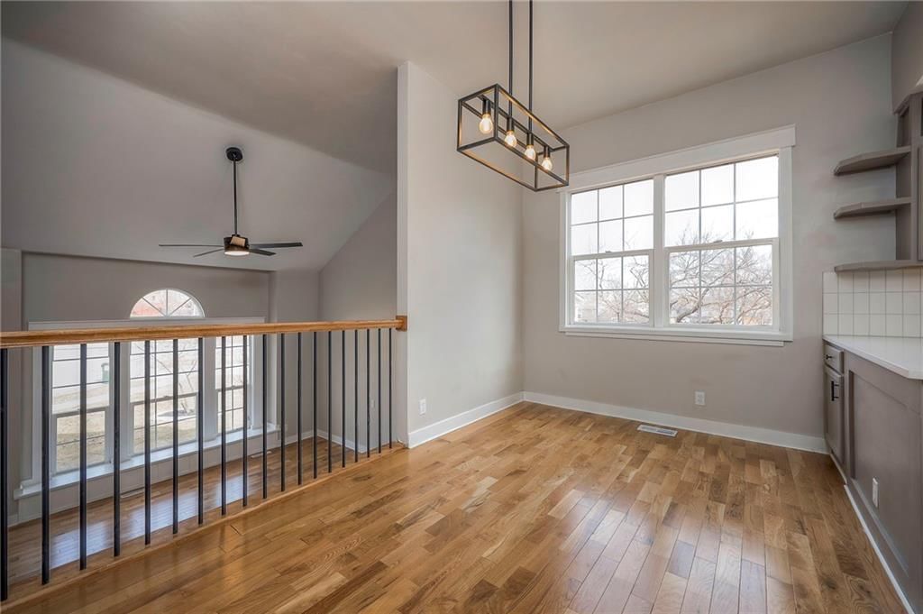 21811 W 51st Street — photo 6