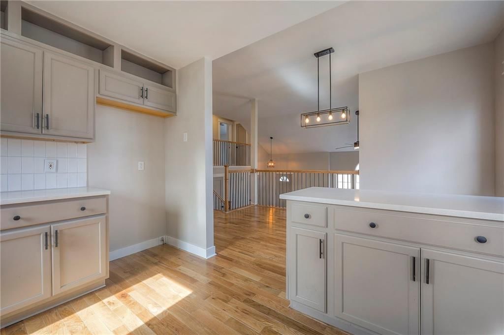 21811 W 51st Street — photo 9