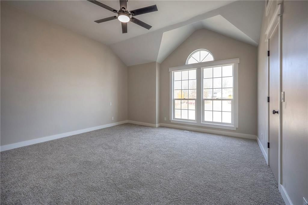 21811 W 51st Street — photo 13