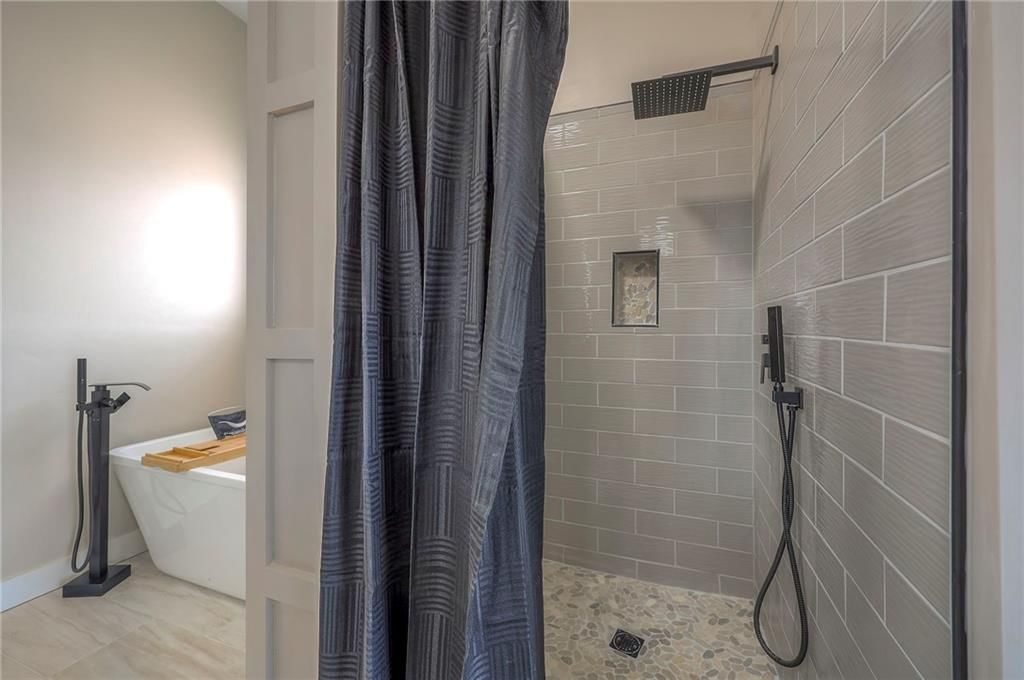 21811 W 51st Street — photo 18
