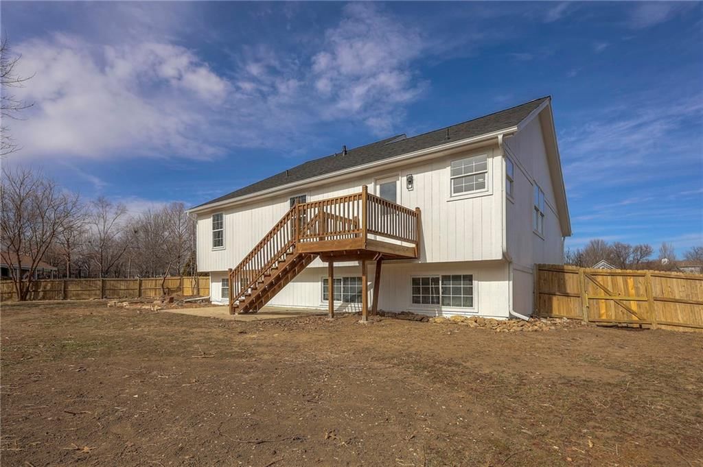 21811 W 51st Street — photo 24