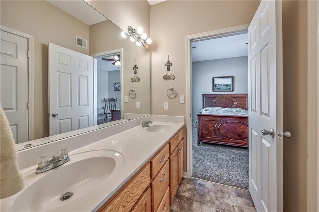 1861 Fall Creek Drive — photo 12