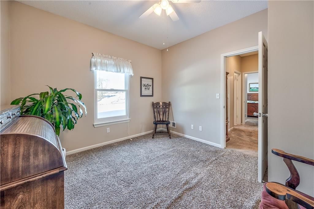 1861 Fall Creek Drive — photo 16