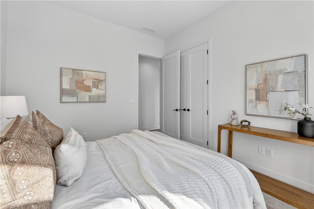 2106 W 86th Way — photo 32