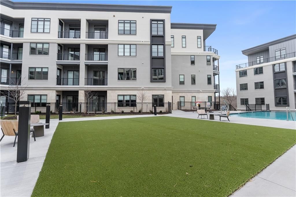 2106 W 86th Way — photo 38