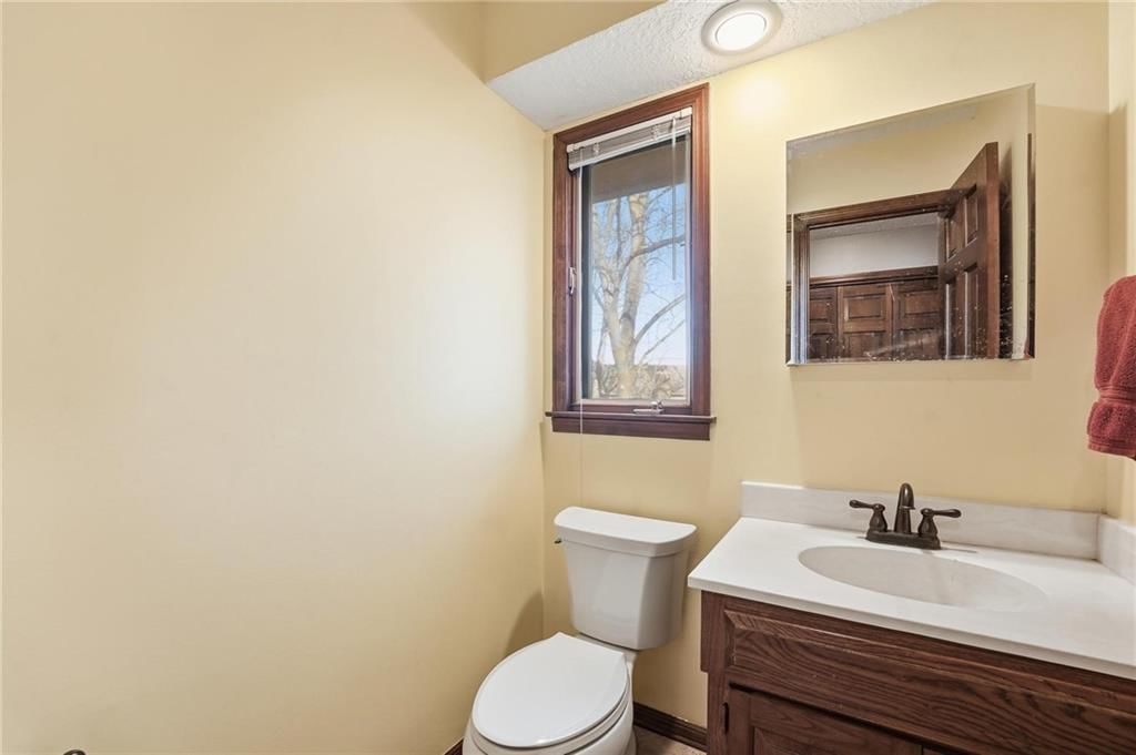 11006 W 120TH Street — photo 26