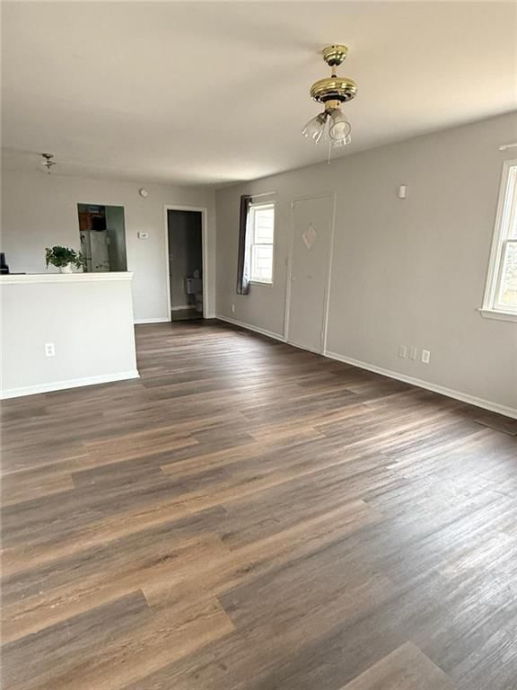 1841 S Valley Street — photo 8