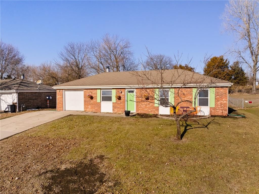 816 NE Pollard Street — photo 3