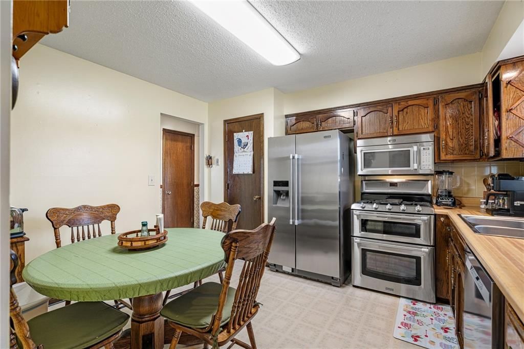 8636 Cedar Niles Road — photo 8