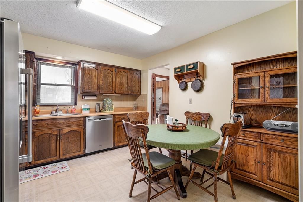 8636 Cedar Niles Road — photo 9